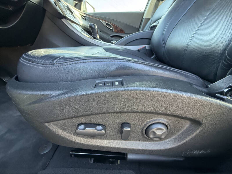 2012 Buick LaCrosse Premium 3