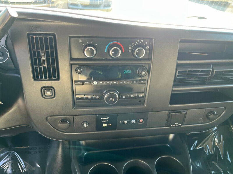 2018 Chevrolet Express 2500