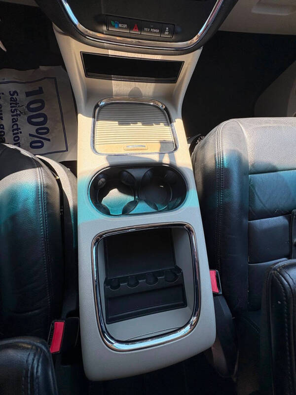 2013 Dodge Grand Caravan SXT