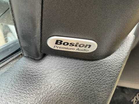 2013 Chrysler 200 Limited