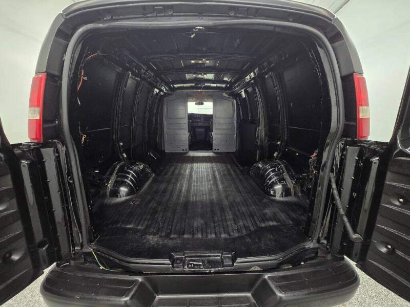 2020 Chevrolet Express 2500