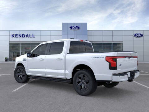 2025 Ford F-150 Lightning Lariat