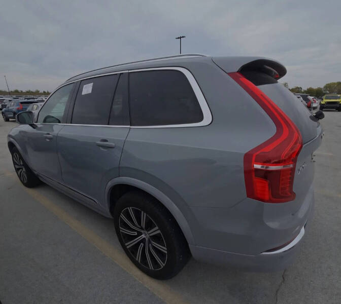 2025 Volvo XC90 B5 Core Bright Theme