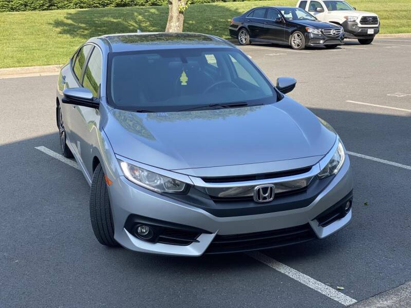 2017 Honda Civic for sale at SEIZED LUXURY VEHICLES LLC in Sterling VA