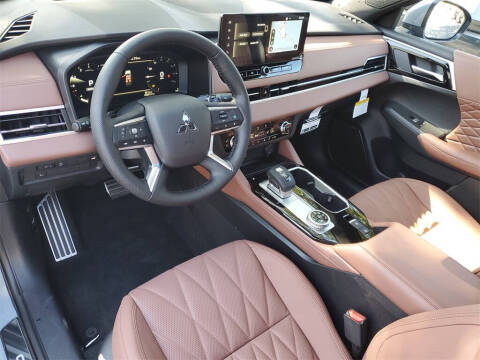 2026 Mitsubishi Outlander SEL