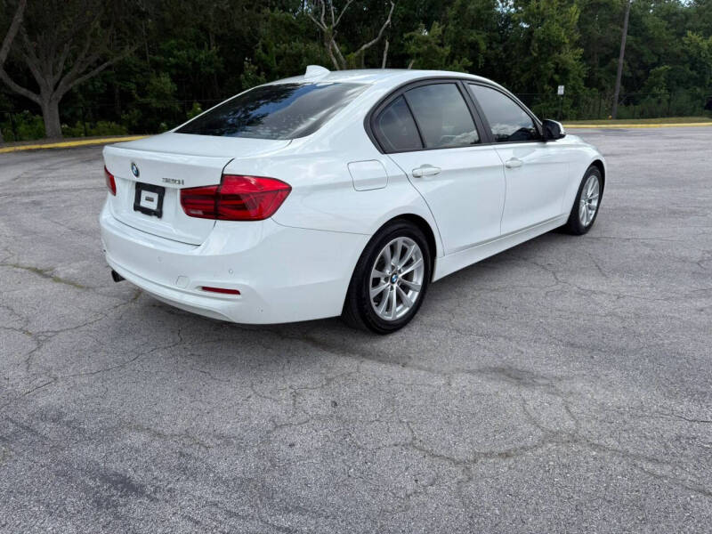 2017 BMW 3 Series 320i