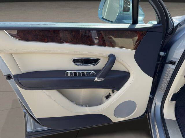 2019 Bentley Bentayga V8