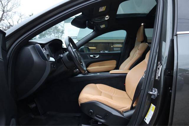 2018 Volvo XC60 T5 Momentum