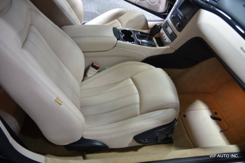 2011 Maserati GranTurismo S Automatic