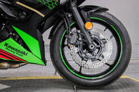 2020 Kawasaki Ninja 650 KRT Edition