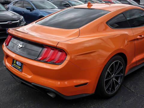 2021 Ford Mustang EcoBoost