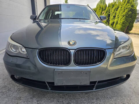 2004 BMW 5 Series 545i