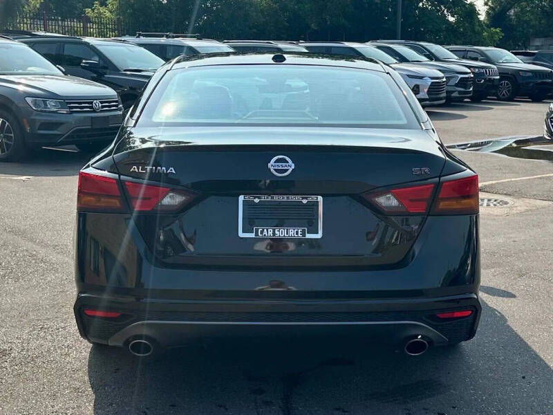 2021 Nissan Altima 2.5 SR