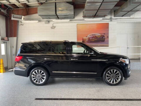2019 Lincoln Navigator Select
