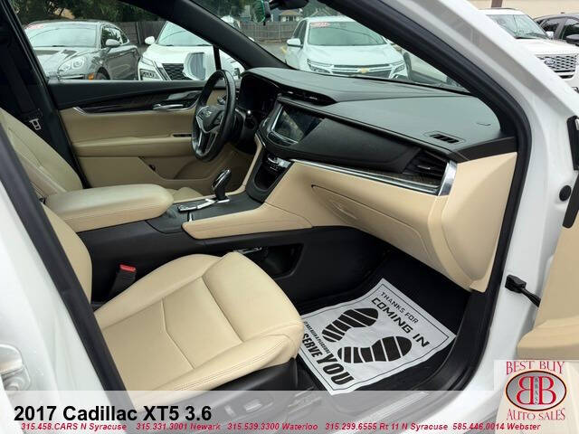 2017 Cadillac XT5