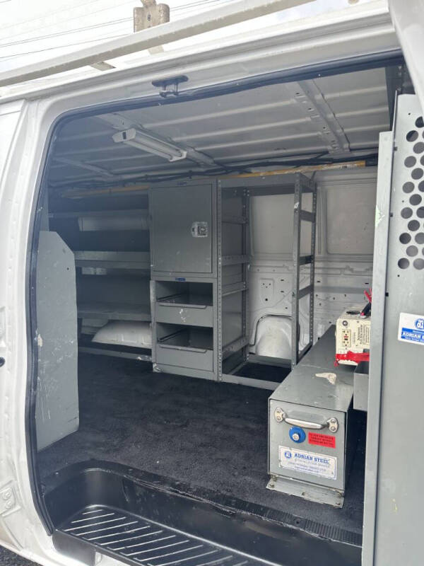 2009 Ford E-Series E-250