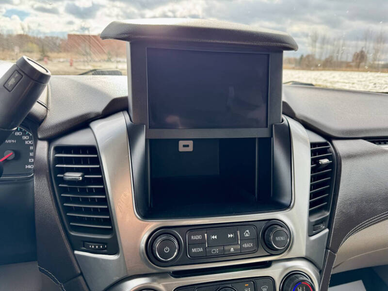 2016 Chevrolet Suburban LT