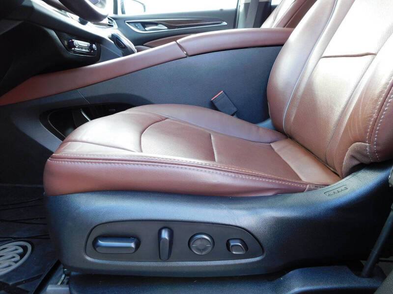 2021 Buick Enclave Avenir