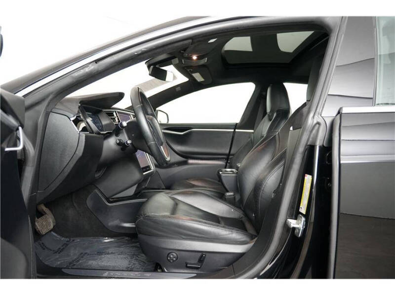 2016 Tesla Model S