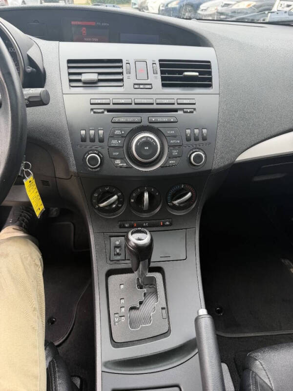 2012 Mazda MAZDA3 i Grand Touring