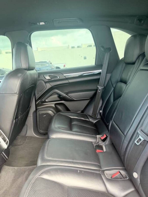 2017 Porsche Cayenne