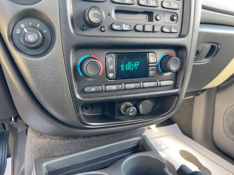 2004 Chevrolet TrailBlazer EXT LT