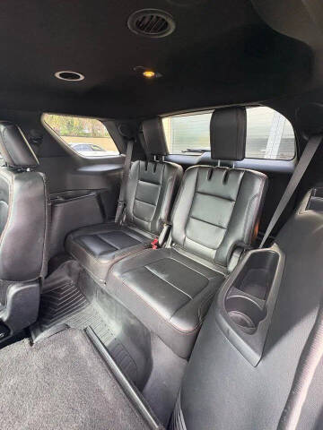 2016 Ford Explorer Sport