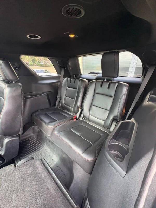 2016 Ford Explorer Sport