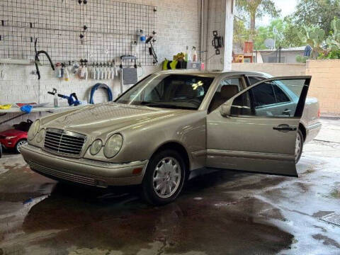 1999 Mercedes-Benz E-Class