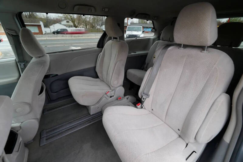 2014 Toyota Sienna