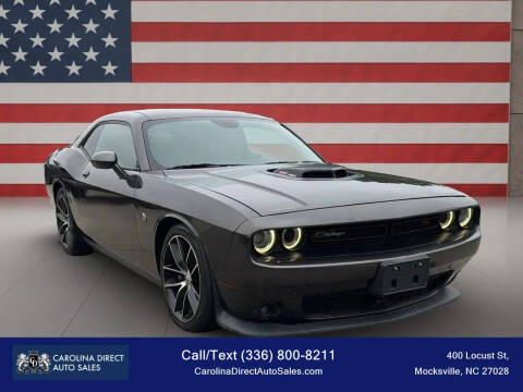 2016 Dodge Challenger 392 HEMI Scat Pack Shaker