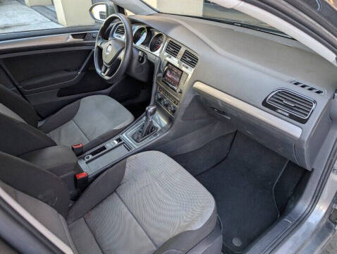 2015 Volkswagen e-Golf Limited Edition