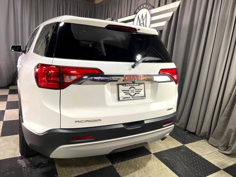 2017 GMC Acadia SLE-1