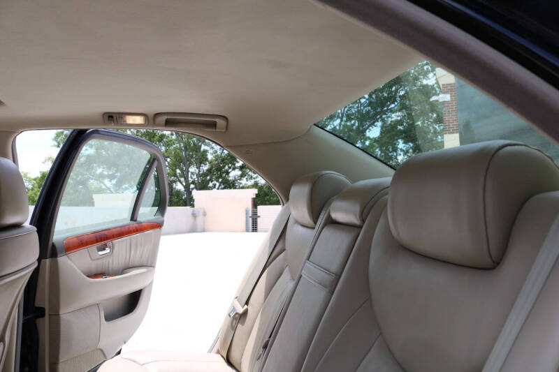 2002 Lexus LS 430