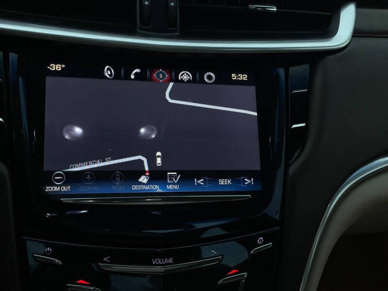 2013 Cadillac XTS Luxury Collection