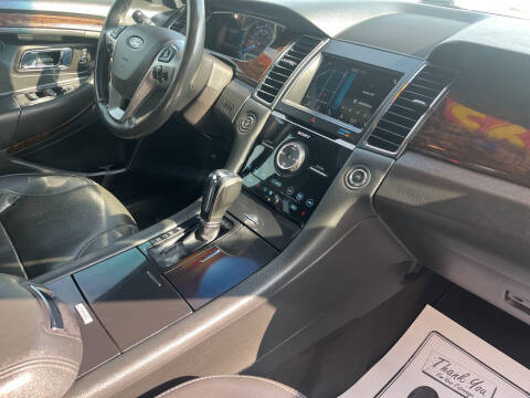 2019 Ford Taurus Limited