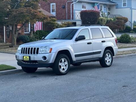 2005 Jeep Grand Cherokee for sale at Reis Motors LLC in Lawrence NY