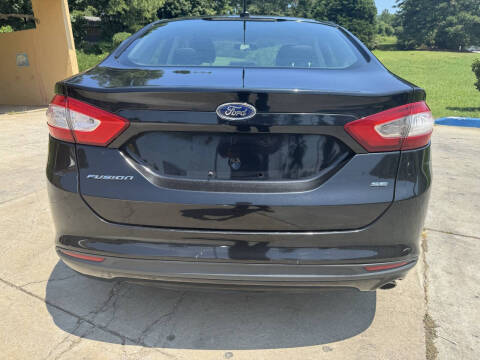 2013 Ford Fusion SE