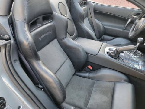 2003 Dodge Viper SRT-10