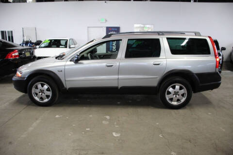 2004 Volvo XC70