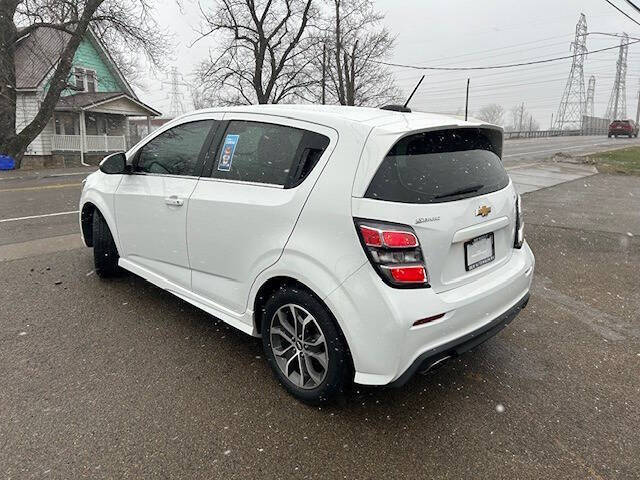 2017 Chevrolet Sonic LT Auto