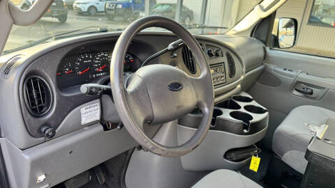 2006 Ford E-Series E-250