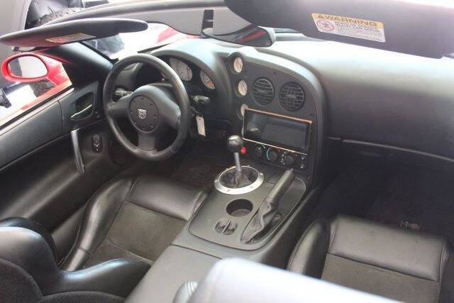 2005 Dodge SRT Viper