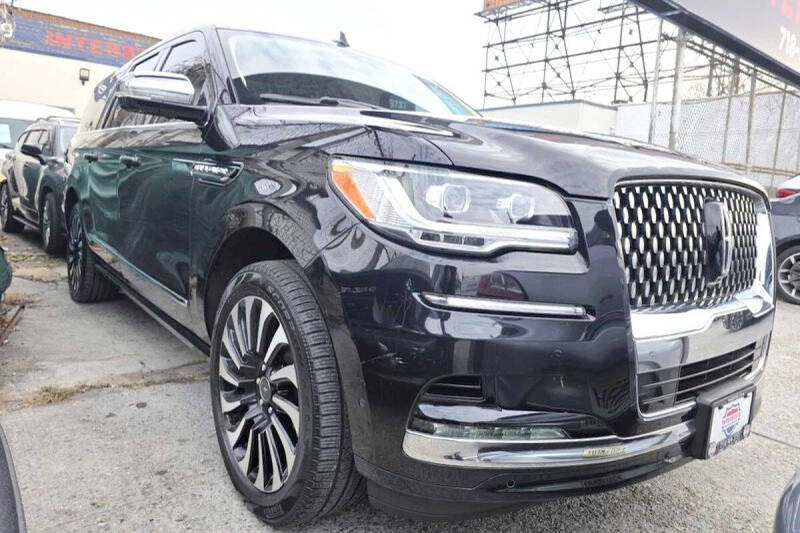 2022 Lincoln Navigator L Black Label