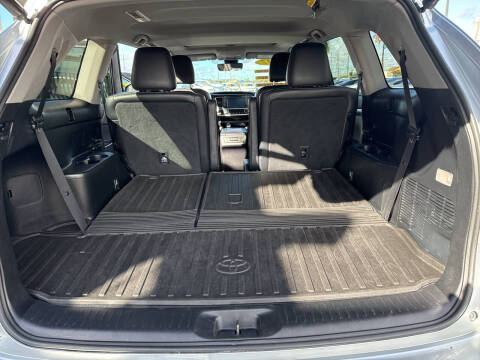 2017 Toyota Highlander SE