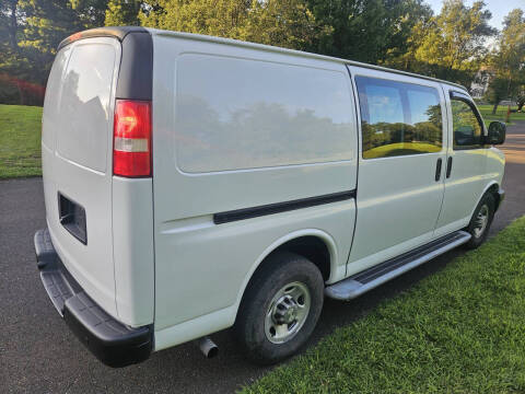 2021 Chevrolet Express 2500