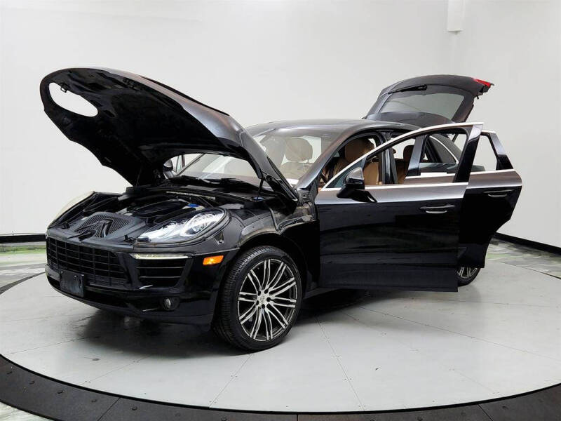 2016 Porsche Macan S