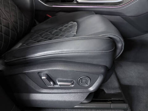 2023 Audi SQ8 4.0T quattro Prestige