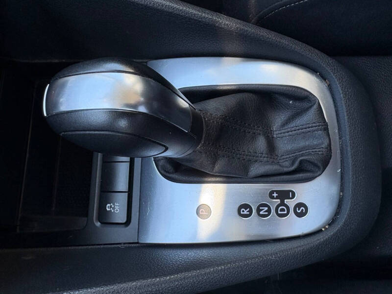 2013 Volkswagen Golf 2.5L PZEV