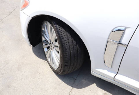 2011 Jaguar XF